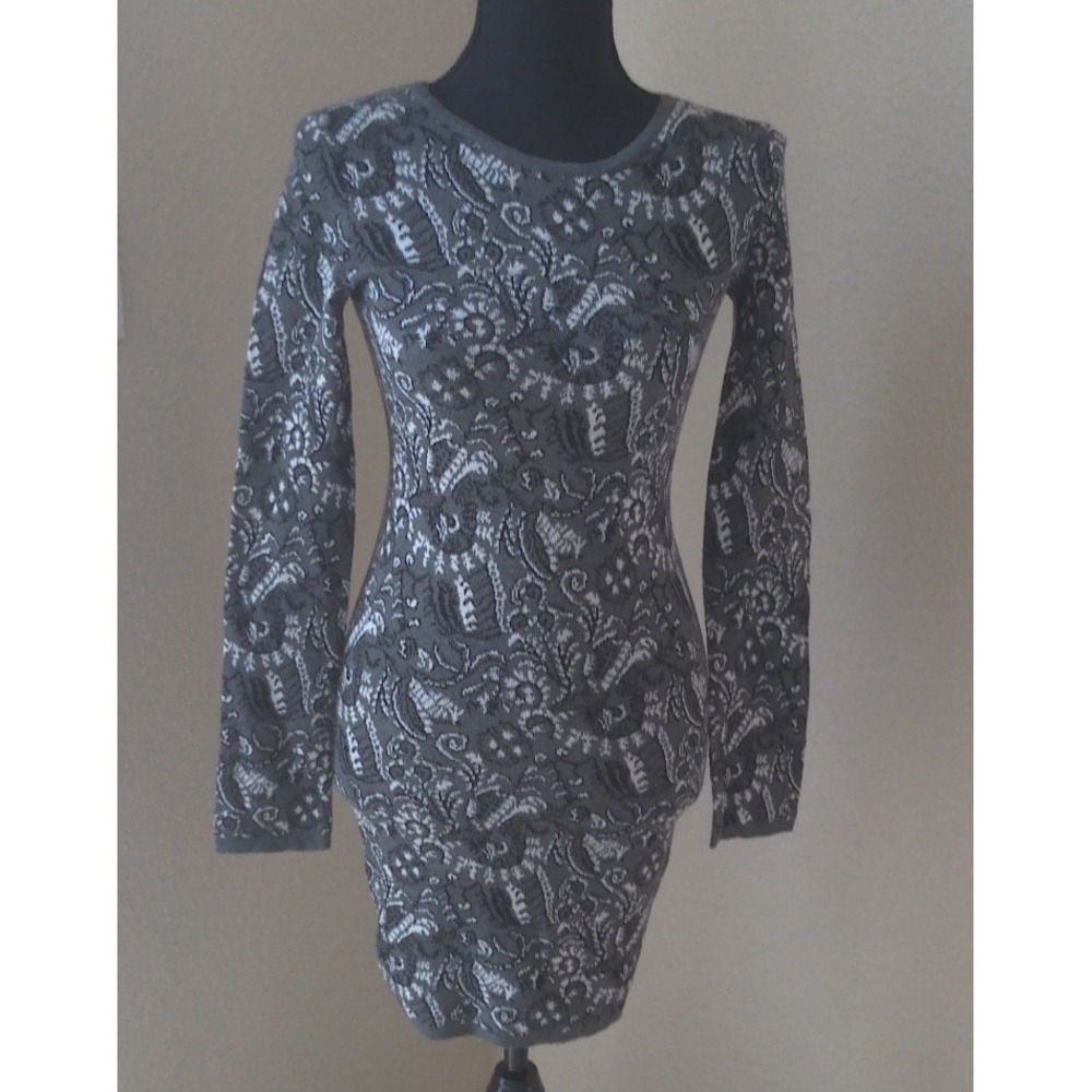 MATTY M WOMENS LONG SLEEVE GREY PAISLEY SWEATER DRESS SIZE XS